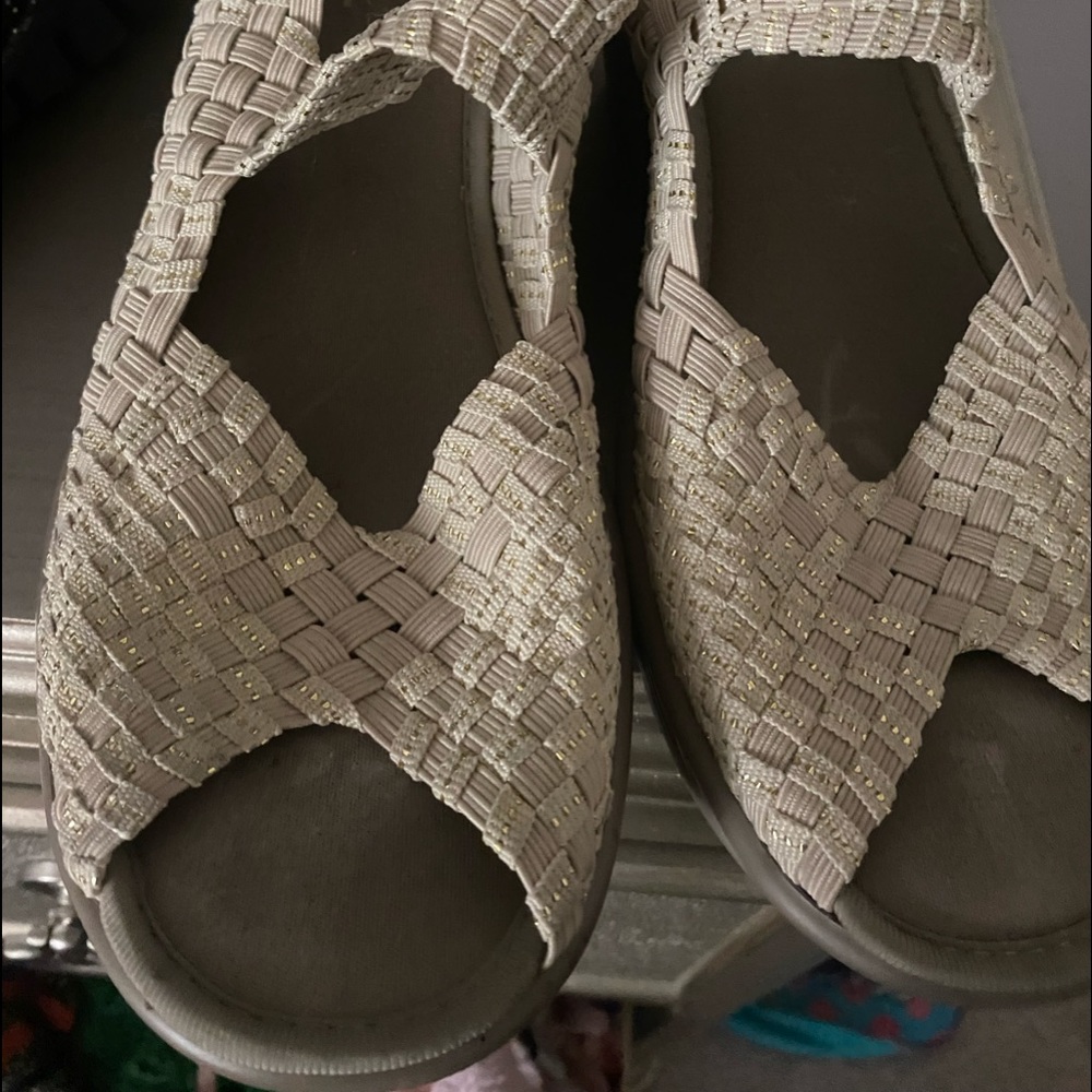 Beige with gold metallic sketcher shoe wedge heel size 8 1/2